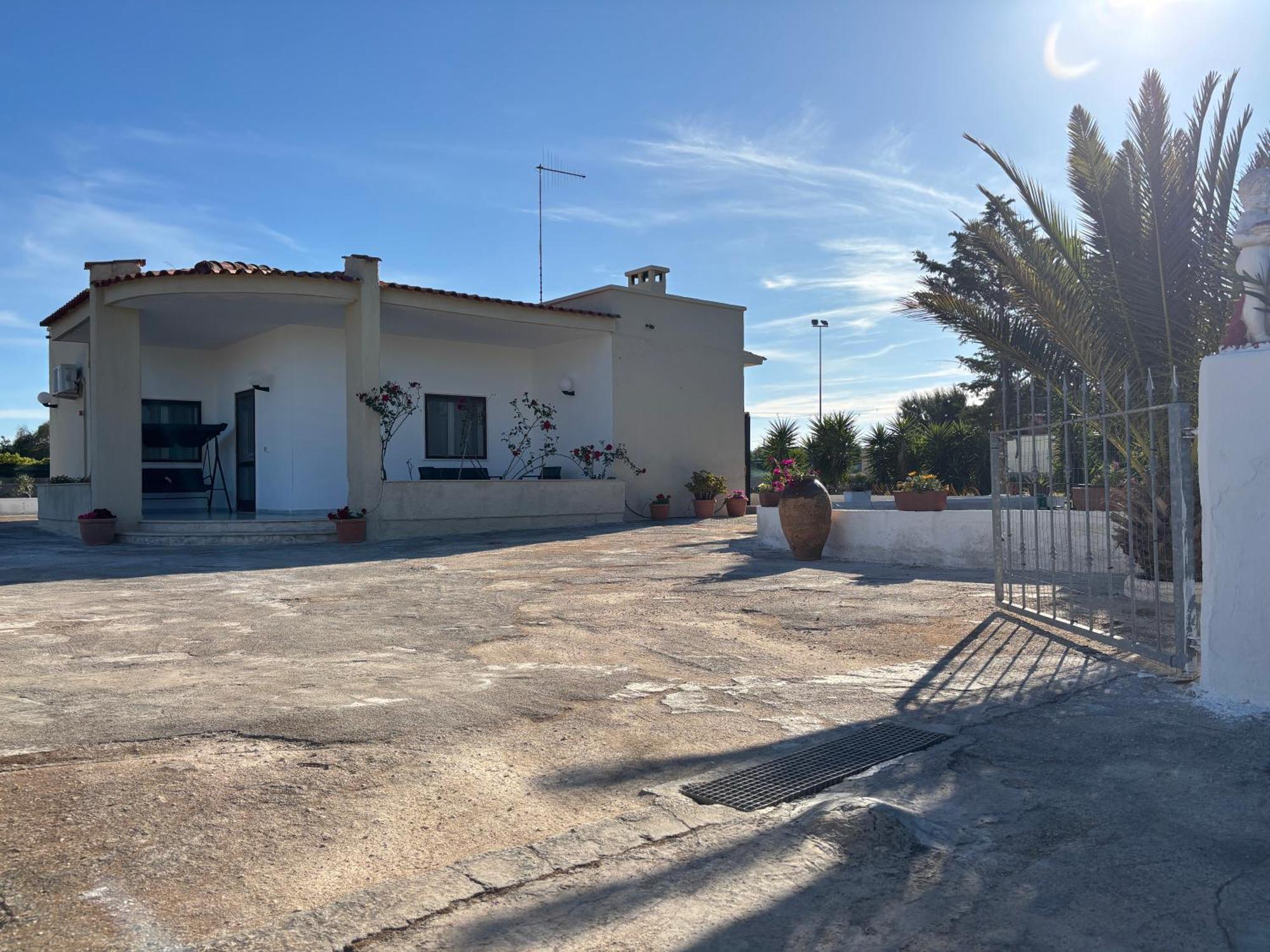 Villa Lilly'S House Torre Santa Sabina Exterior foto